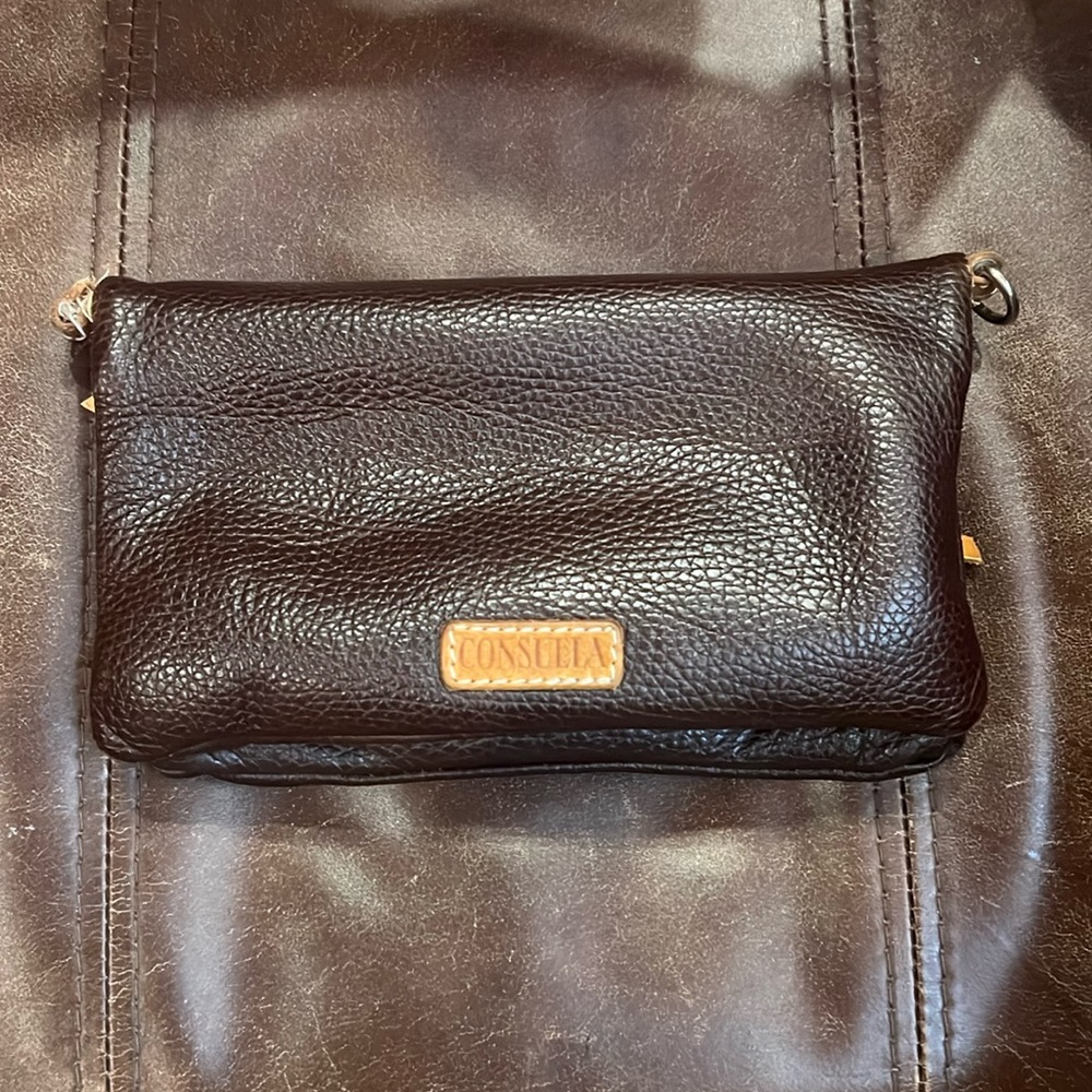 Consuela
Isabel Uptown Crossbody